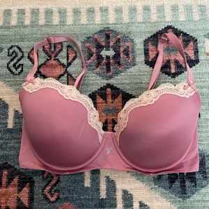 Victoria’s Secret berry pink lightly lined bra